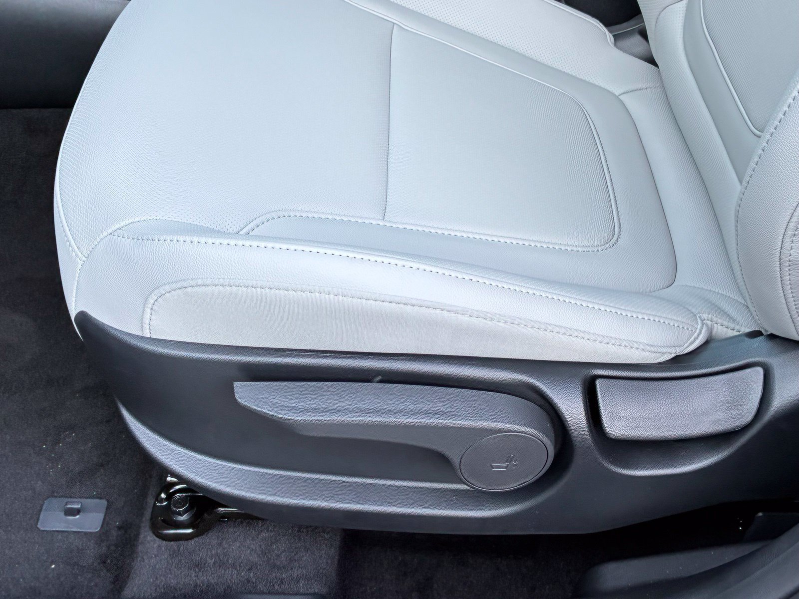 New 2027 Hyundai Santa Cruz SE AWD/4WD image 14