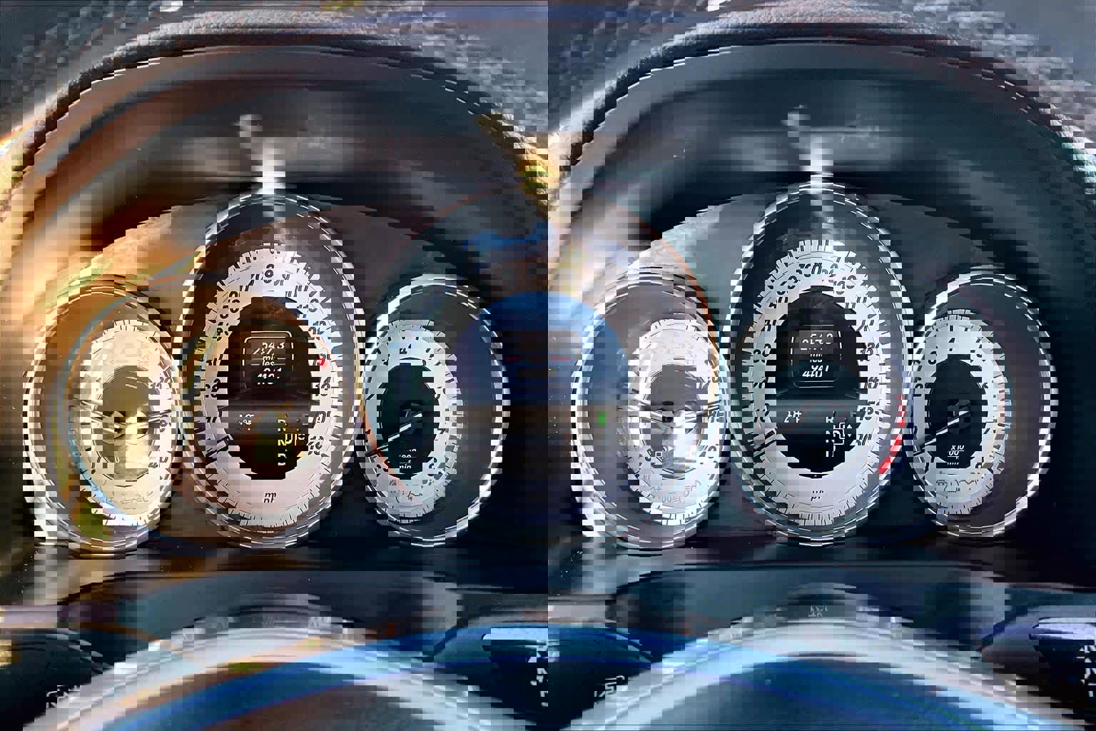 Used 2015 Mercedes-Benz E 400 Cabriolet image 22