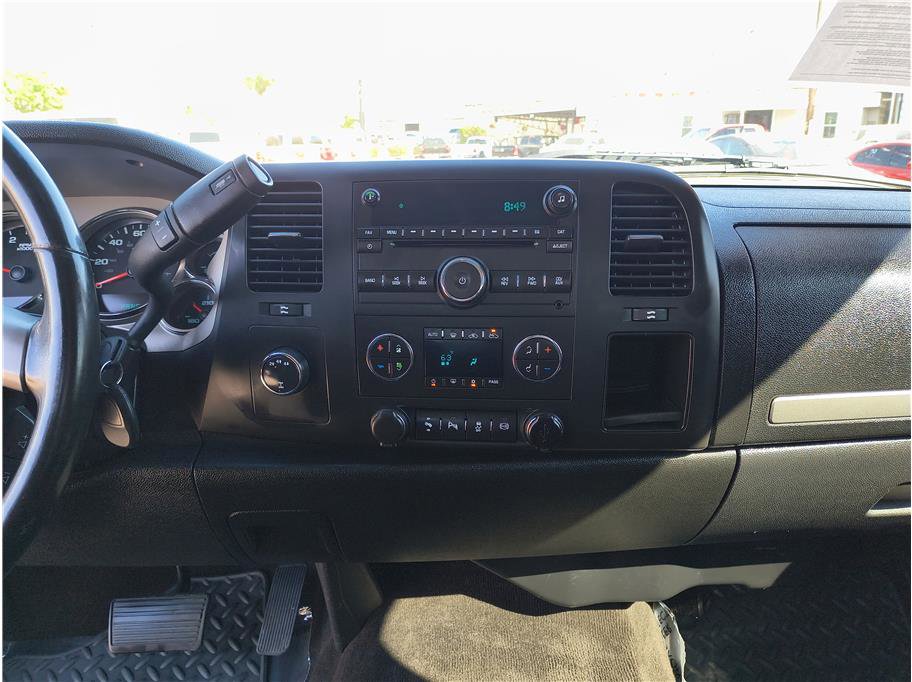 Used 2013 GMC Sierra 2500 SLE w/ SLE Preferred Package image 7