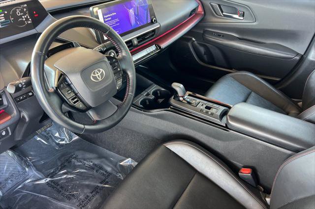 Certified 2023 Toyota Prius Prime Premium FWD image 11