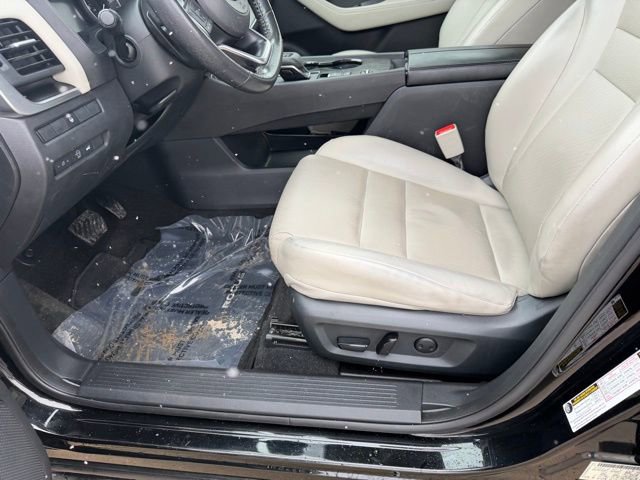 Used 2023 Nissan Rogue SV w/ SV Premium B Package image 20