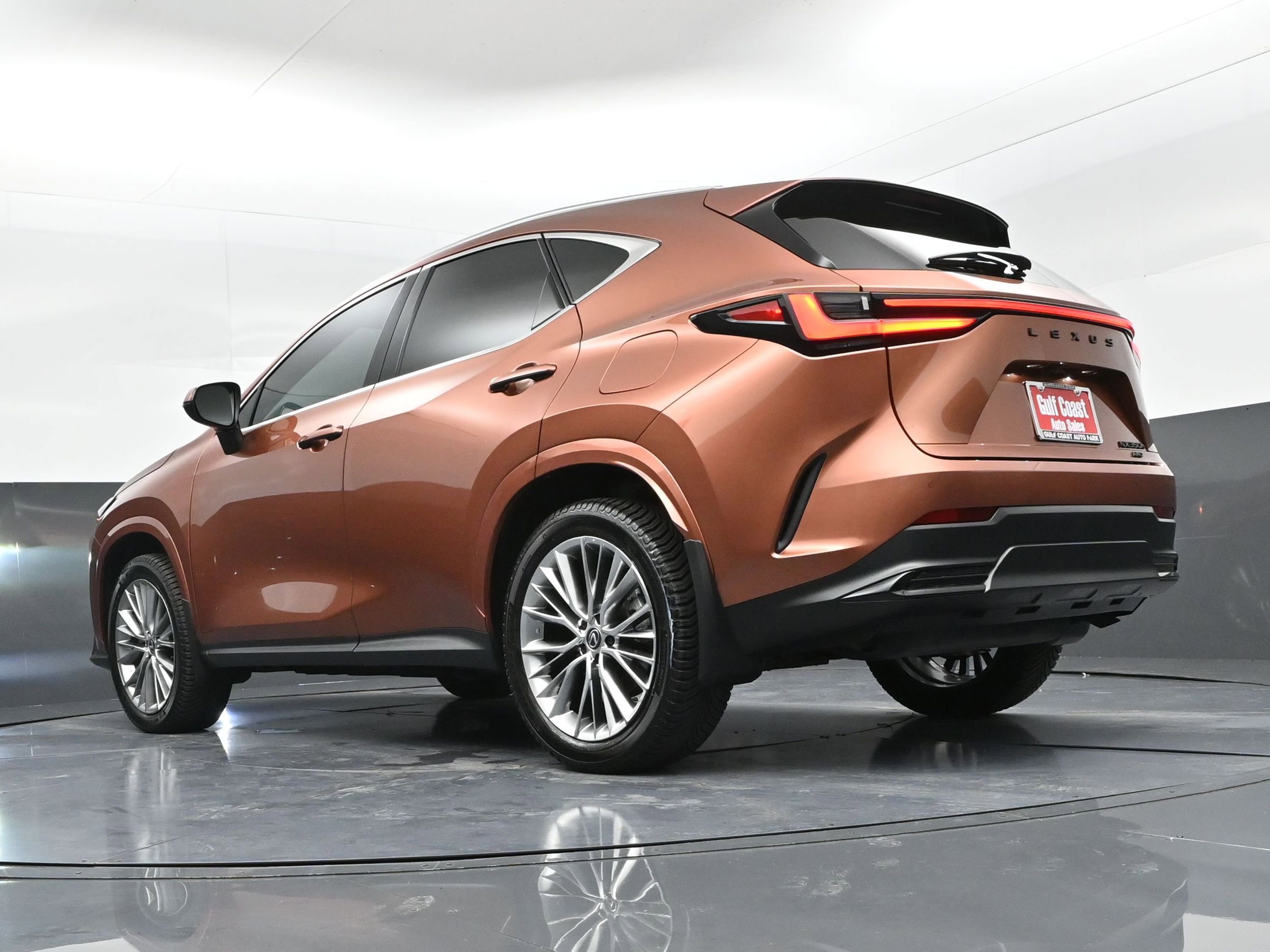 Used 2025 Lexus NX 350h AWD w/ Cold Area Package image 36
