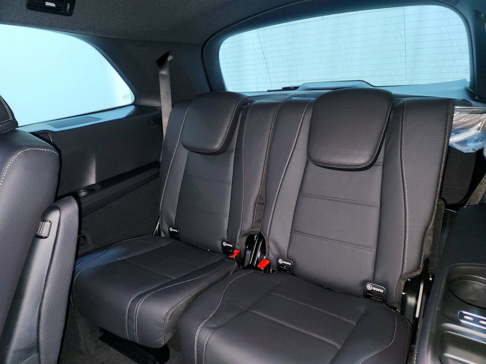 New 2026 Mercedes-Benz GLS 580 4MATIC image 9