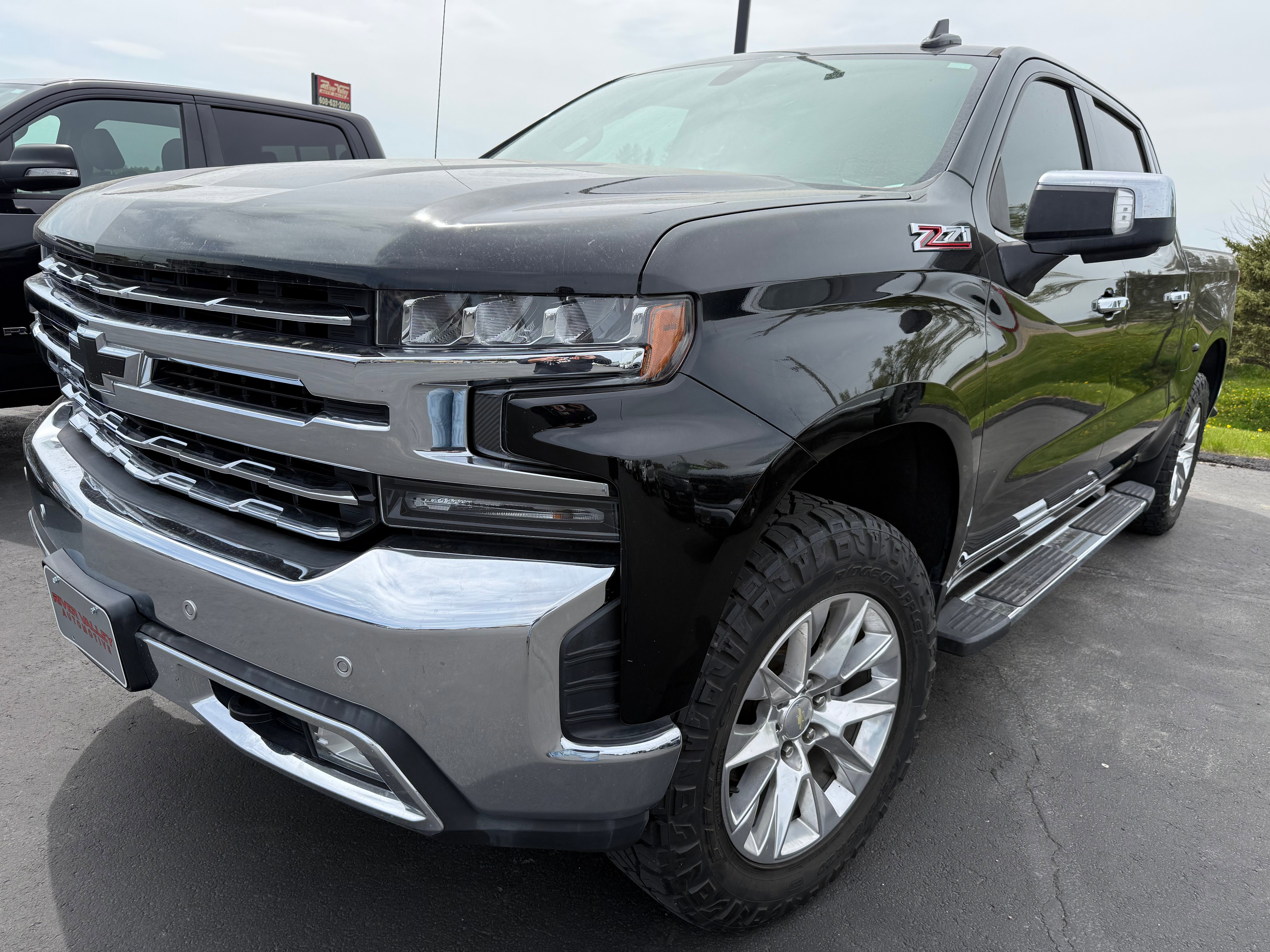 Used 2020 Chevrolet Silverado 1500 LTZ w/ LTZ Plus Package AWD/4WD image 1