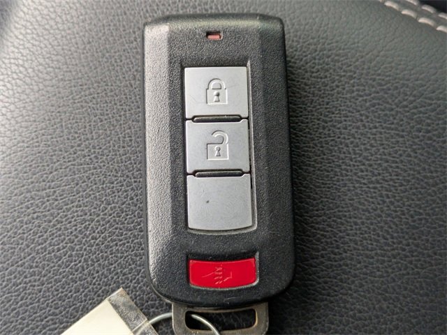 Used 2022 Mitsubishi Eclipse Cross SE image 33