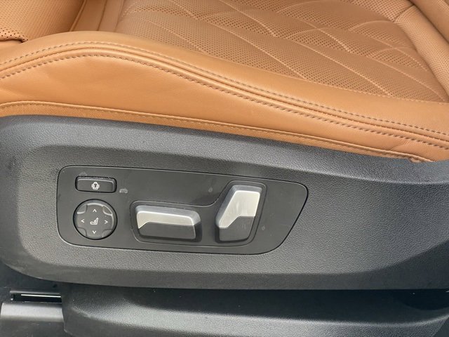 Used 2023 BMW X5 xDrive40i w/ M Sport Package image 13