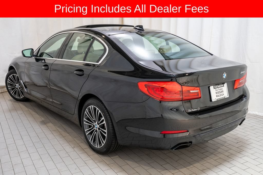 Used 2020 BMW 540i w/ Premium Package RWD image 3
