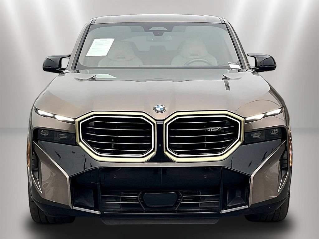 Used 2024 BMW XM AWD/4WD image 2