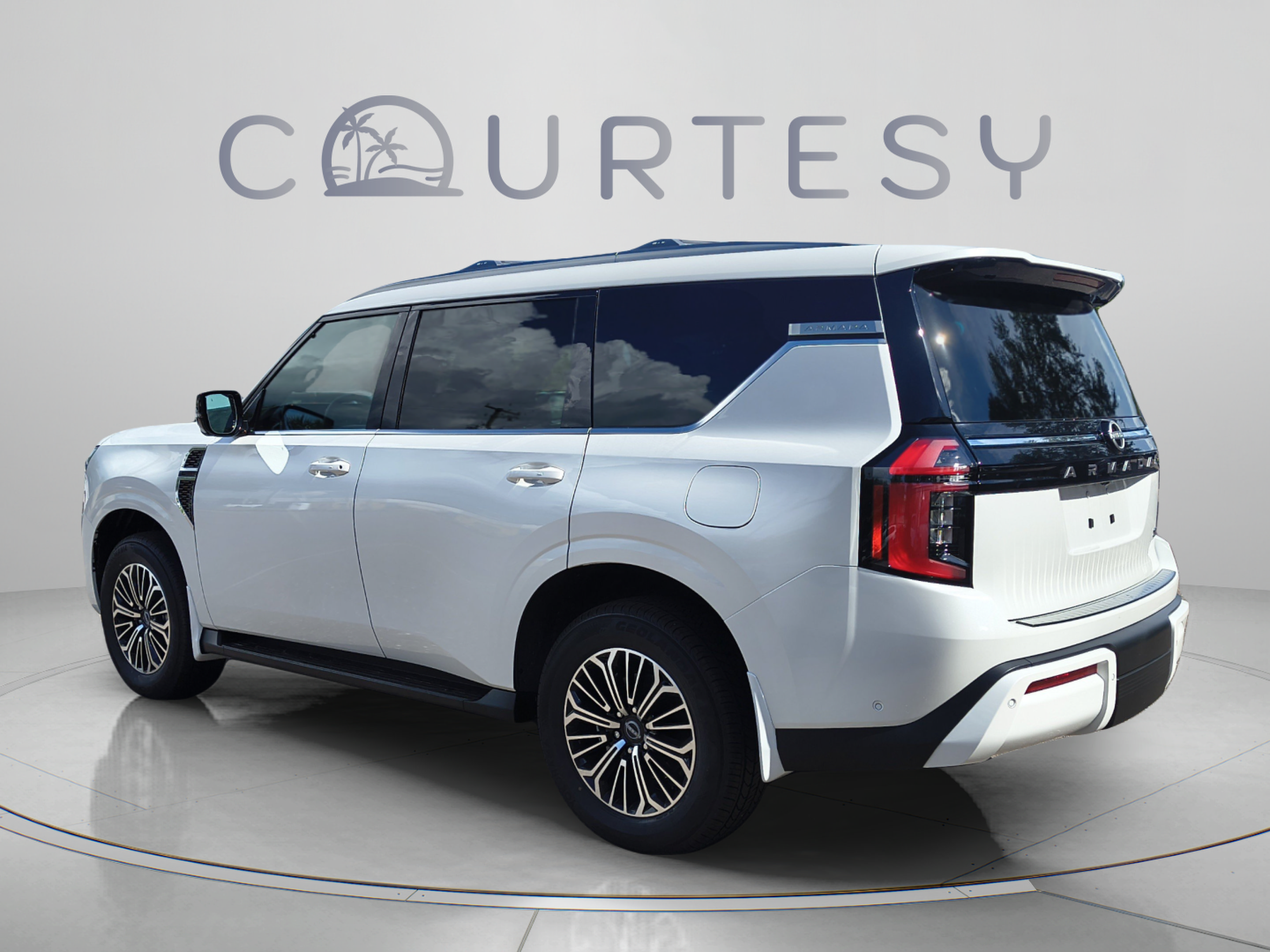 New 2026 Nissan Armada SL w/ Captain's Chari Seat Package AWD/4WD image 4