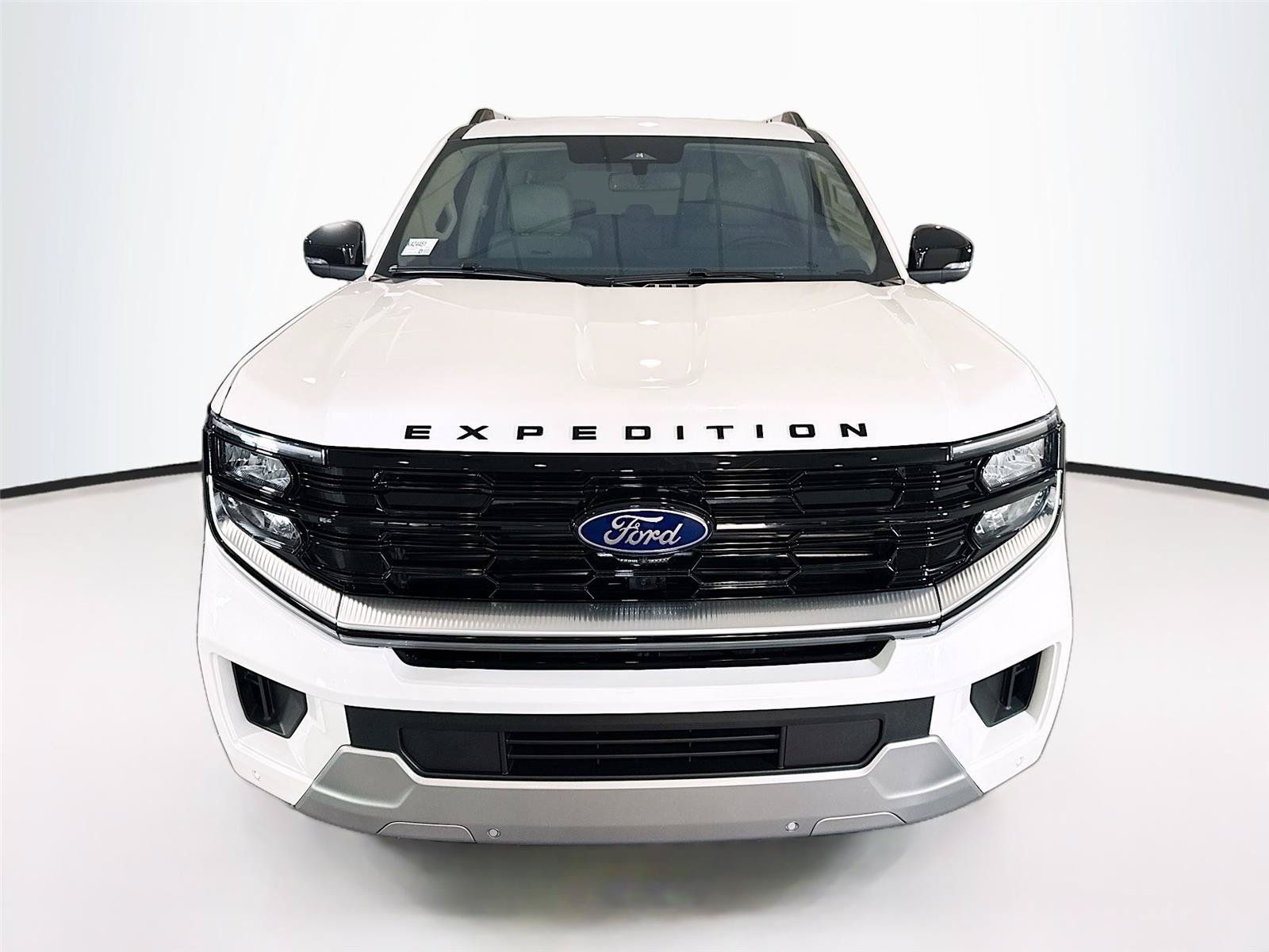 Used 2025 Ford Expedition Max Platinum w/ Platinum Ultimate Package AWD/4WD image 27