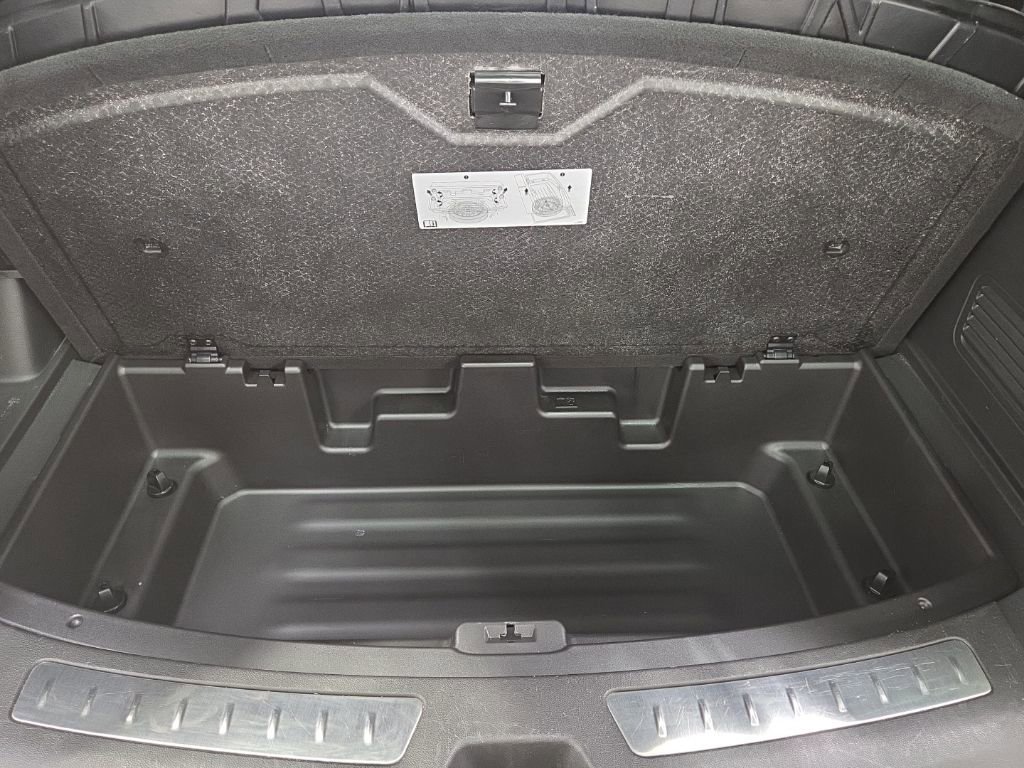 Used 2023 Buick Enclave Essence w/ Experience Buick Package image 42
