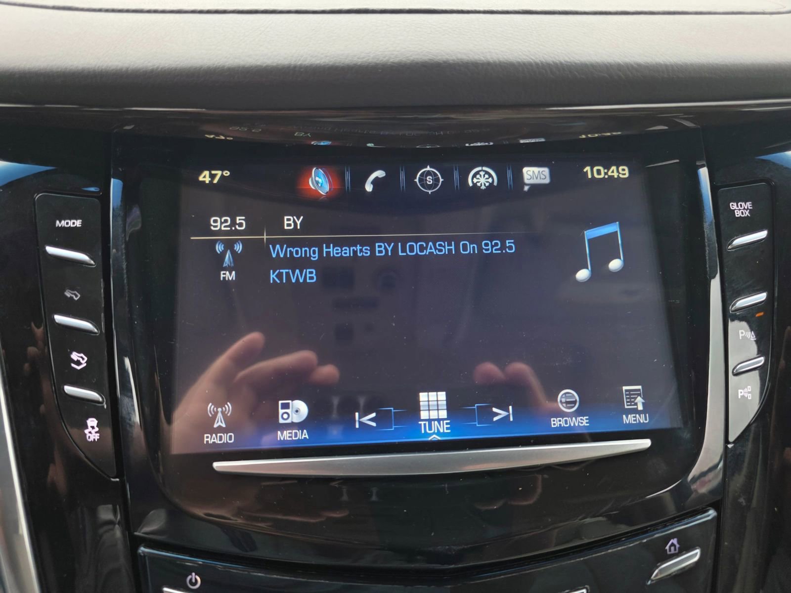 Used 2017 Cadillac Escalade Luxury AWD/4WD image 18