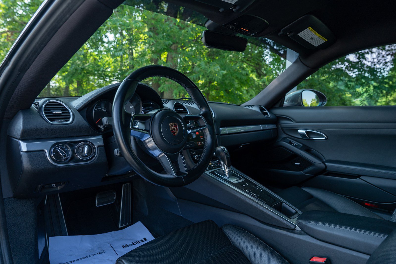 Used 2018 Porsche 718 Cayman S RWD image 4