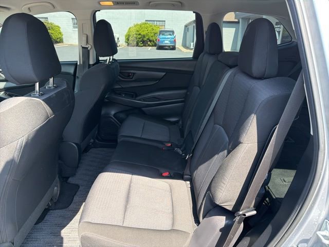 Used 2023 Subaru Ascent 8-Passenger AWD/4WD image 15