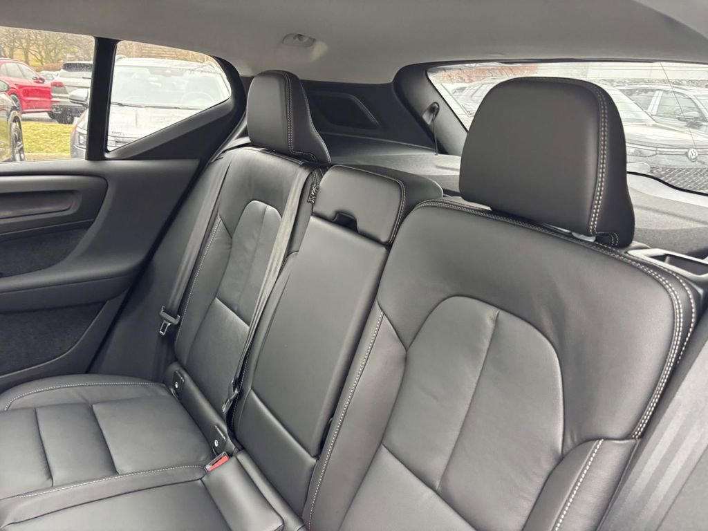 New 2026 Volvo XC40 B5 Plus w/ Protection Package Premier image 26