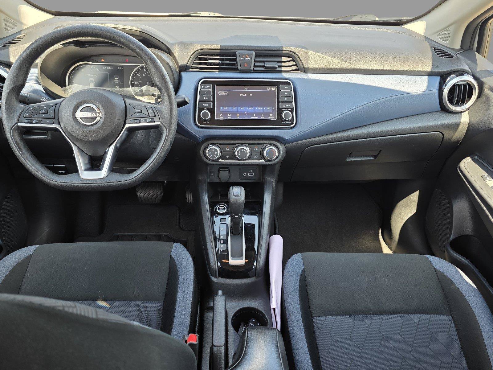 Used 2025 Nissan Versa SV FWD image 9