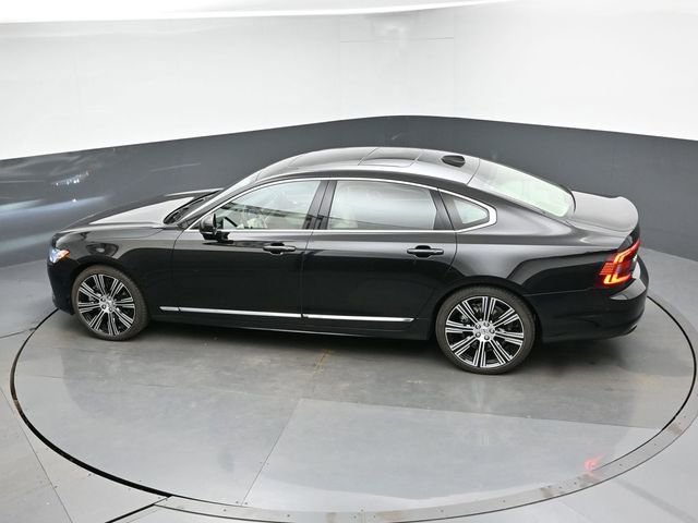 Used 2023 Volvo S90 B6 Plus image 46