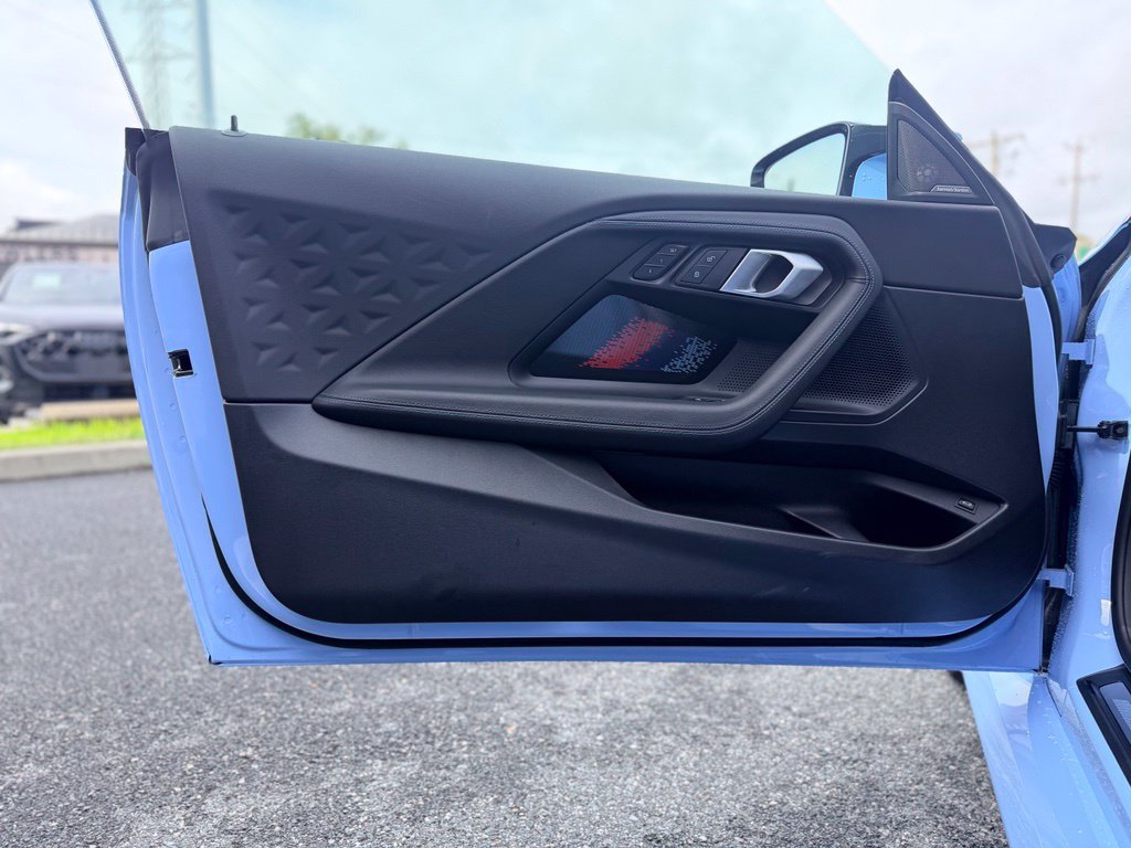 Used 2025 BMW M2 w/ Lighting Package RWD image 13