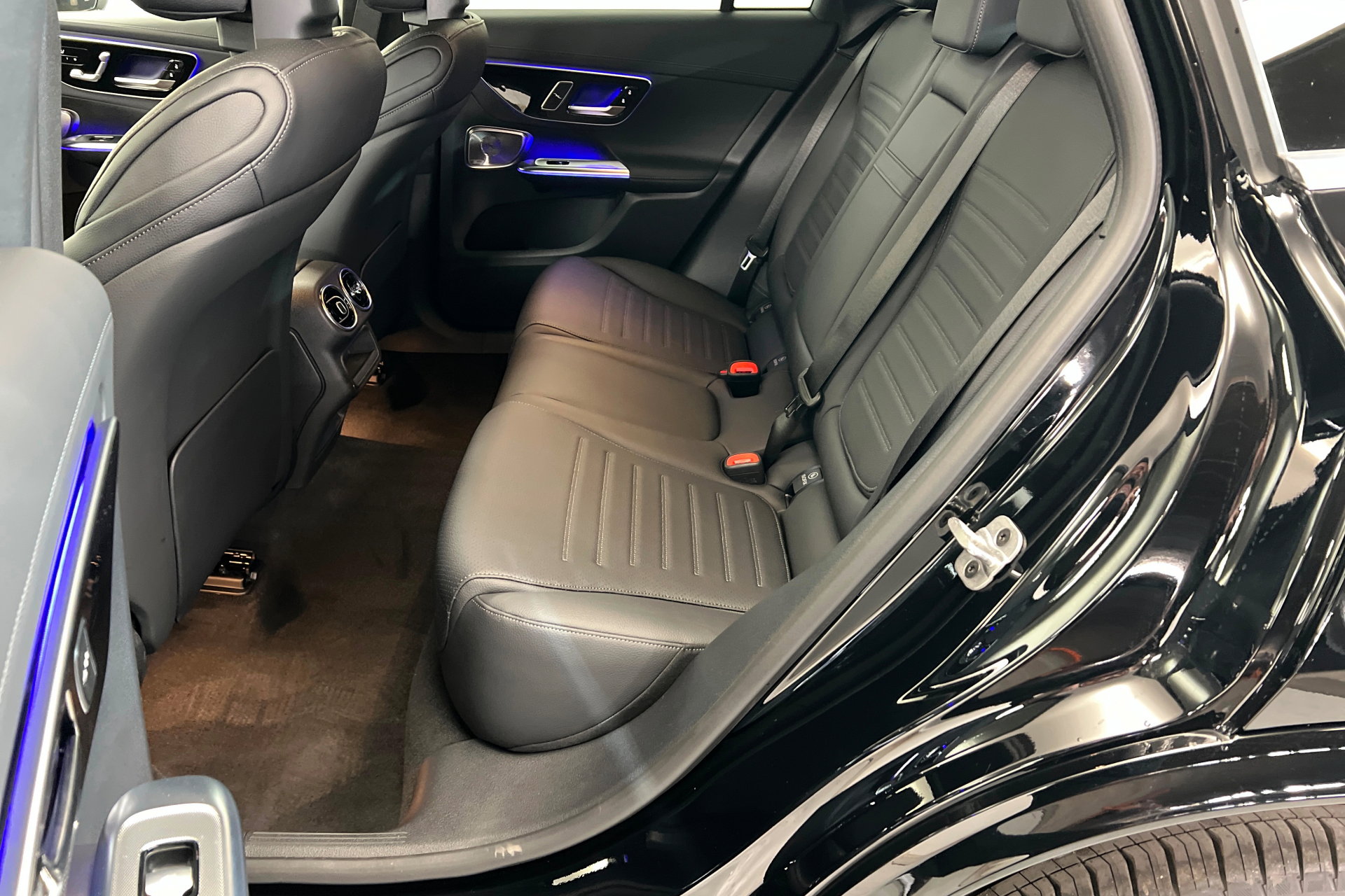 New 2026 Mercedes-Benz GLC 300 4MATIC image 21