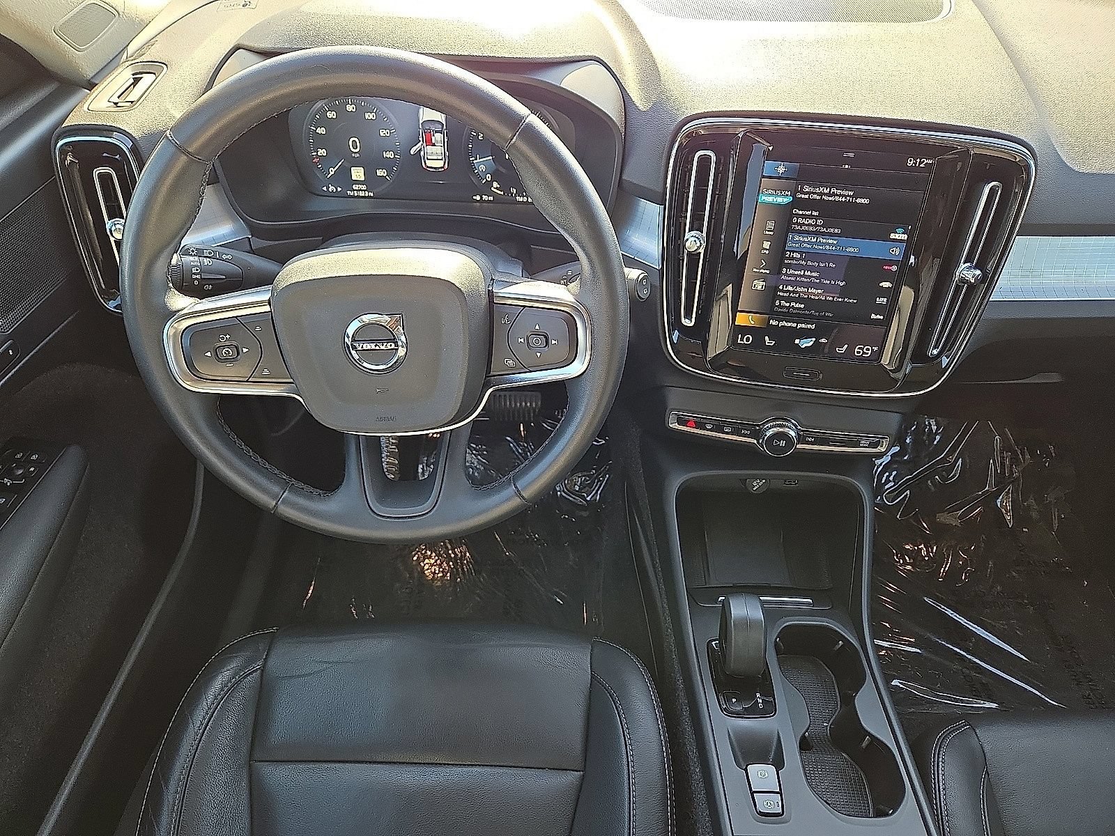 Used 2022 Volvo XC40 T5 Momentum AWD/4WD image 18