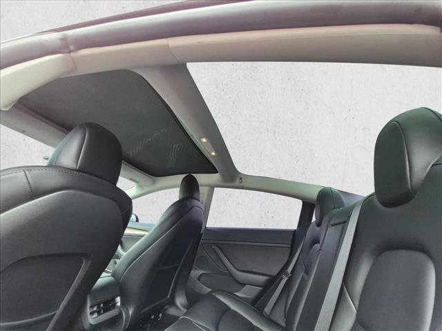 Used 2022 Tesla Model 3 Long Range AWD/4WD image 18