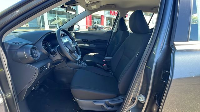 New 2025 Nissan Kicks Play S image 31