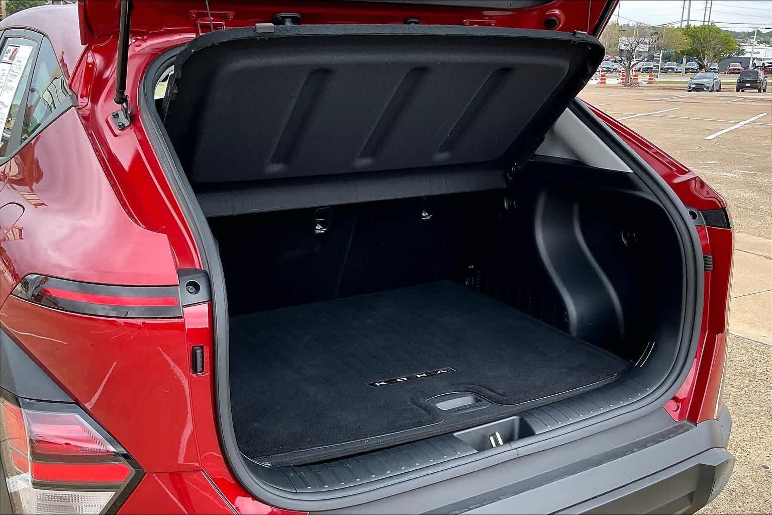 Used 2024 Hyundai Kona SE AWD/4WD image 18