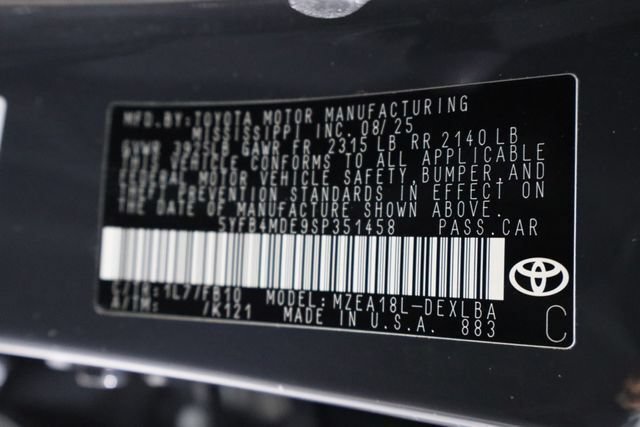 Used 2025 Toyota Corolla LE FWD image 34