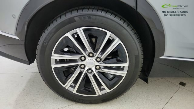 Used 2024 Cadillac Lyriq Luxury AWD/4WD image 60