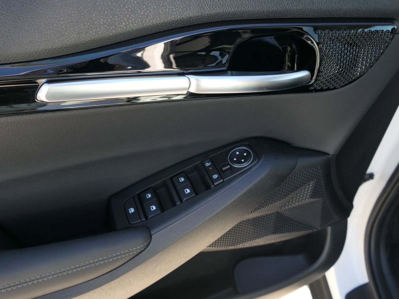 New 2026 Kia Seltos EX w/ EX Sunroof Package image 12