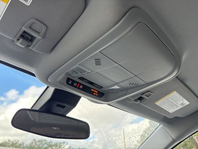 Used 2020 Chevrolet Equinox LS w/ LS Convenience Package image 13