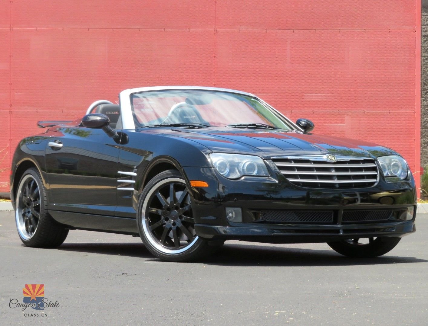Used 2005 Chrysler Crossfire SRT-6 RWD image 1