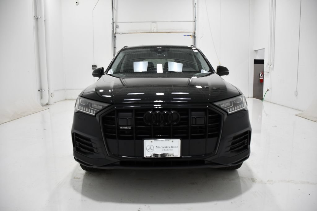 Used 2023 Audi Q7 2.0T Premium Plus w/ Premium Plus Package AWD/4WD image 2