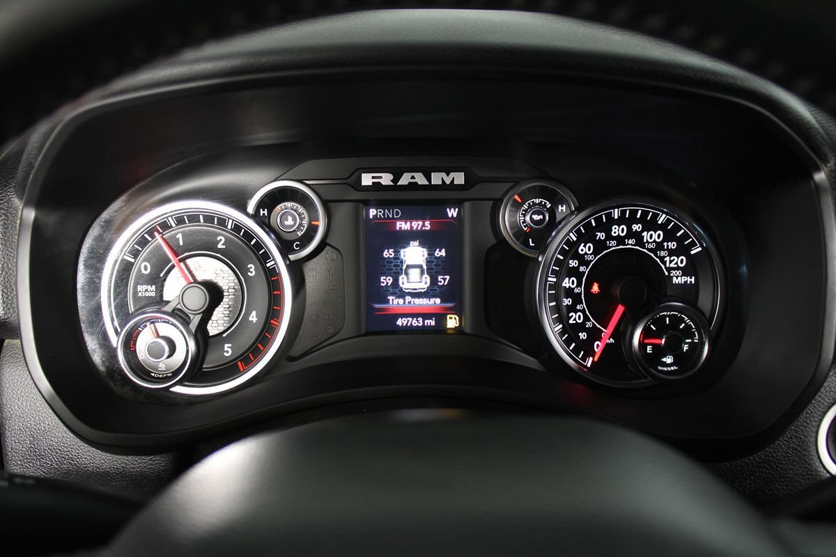 Used 2019 RAM 2500 Big Horn w/ Black Appearance Package RWD image 12