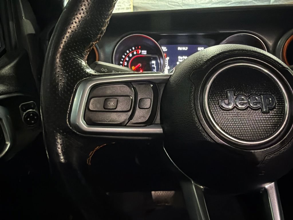 Used 2022 Jeep Gladiator Mojave w/ LED Lighting Group AWD/4WD image 16