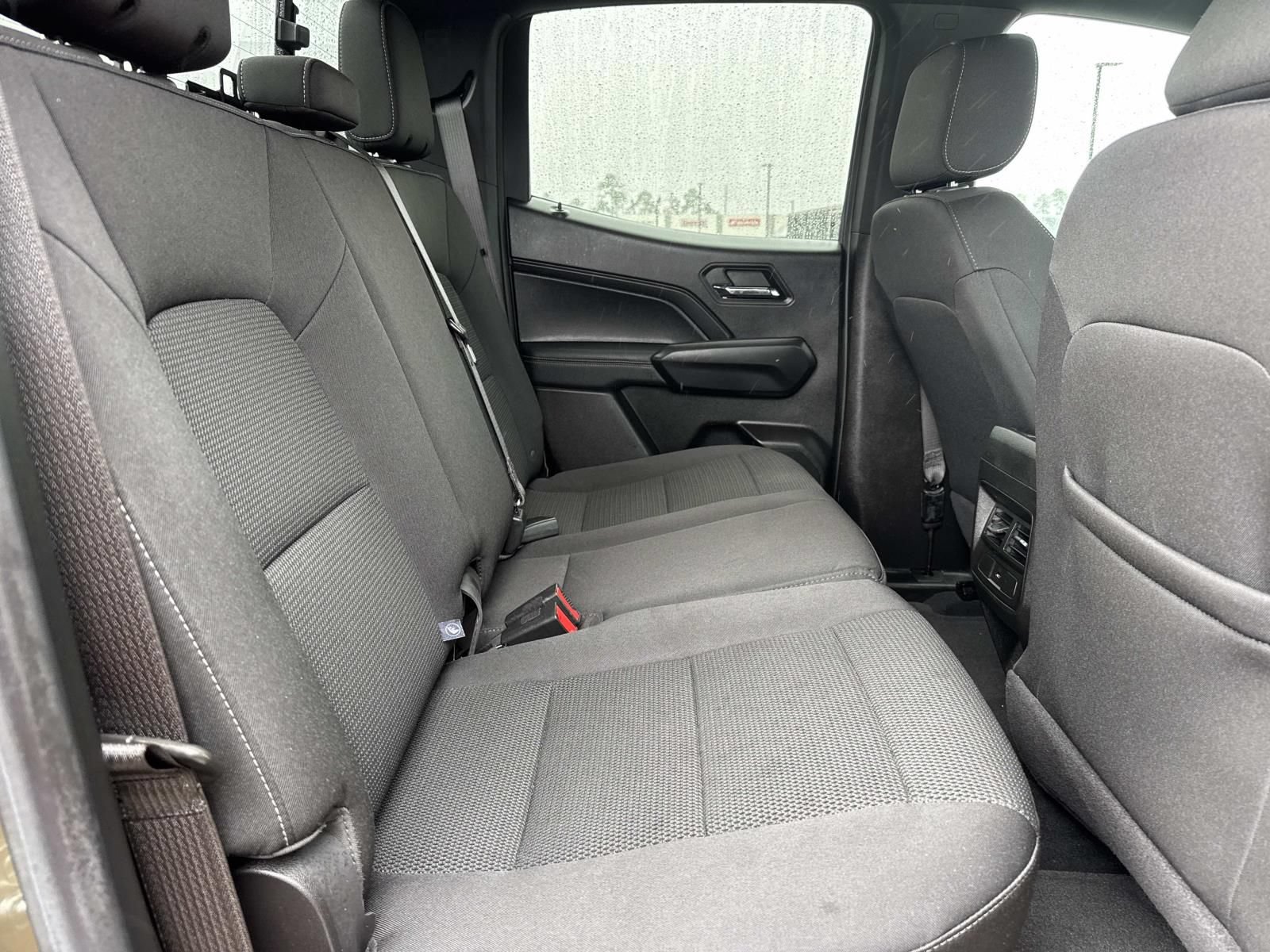 Used 2024 Chevrolet Colorado LT w/ LT Convenience Package RWD image 9