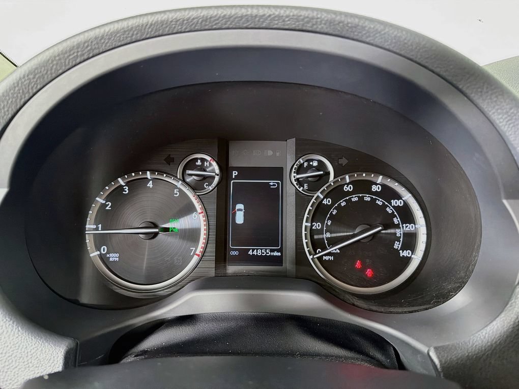 Used 2023 Lexus GX 460 Premium AWD/4WD image 18