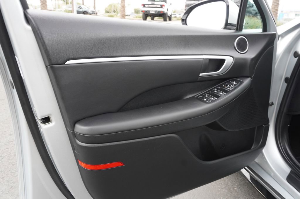 Used 2025 Hyundai Sonata SEL image 14