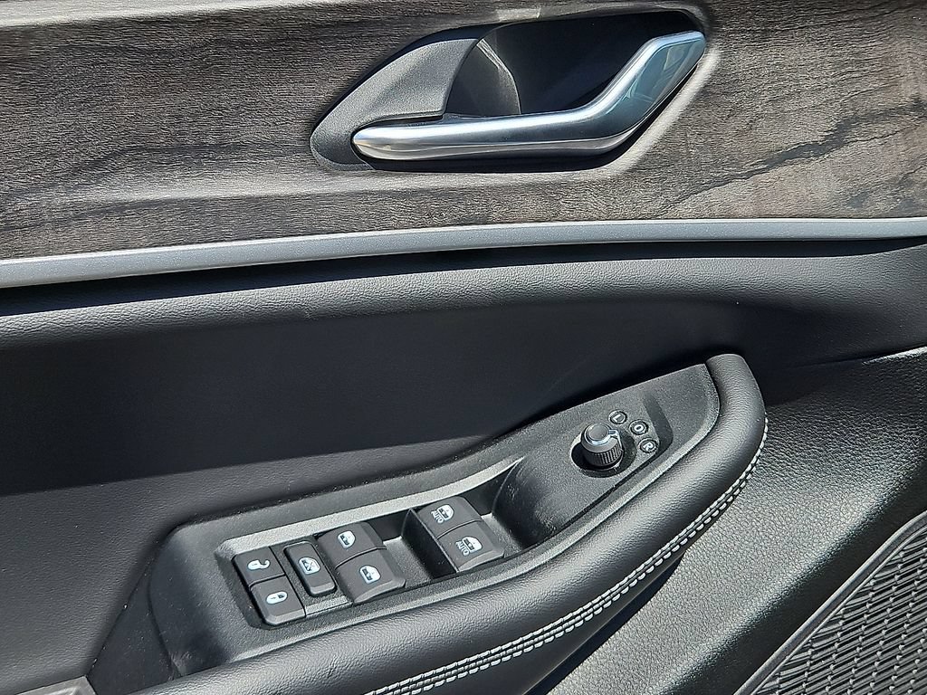 New 2026 Jeep Grand Cherokee L 4WD image 13
