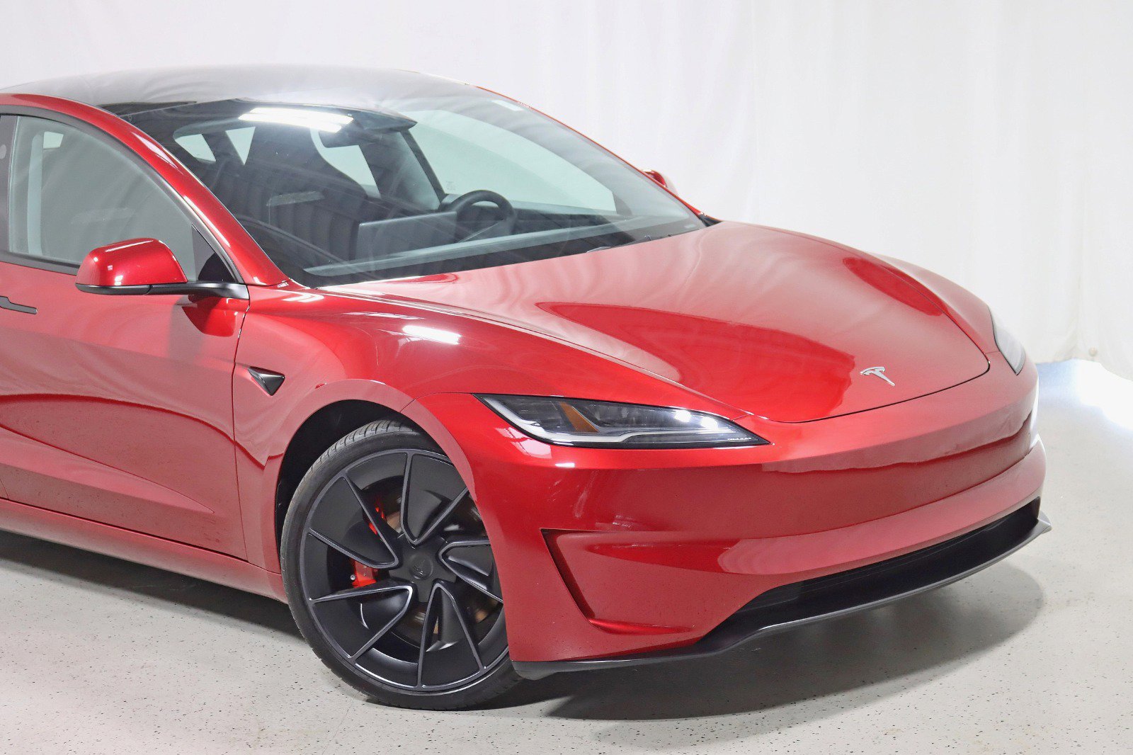 Used 2024 Tesla Model 3 Performance image 2
