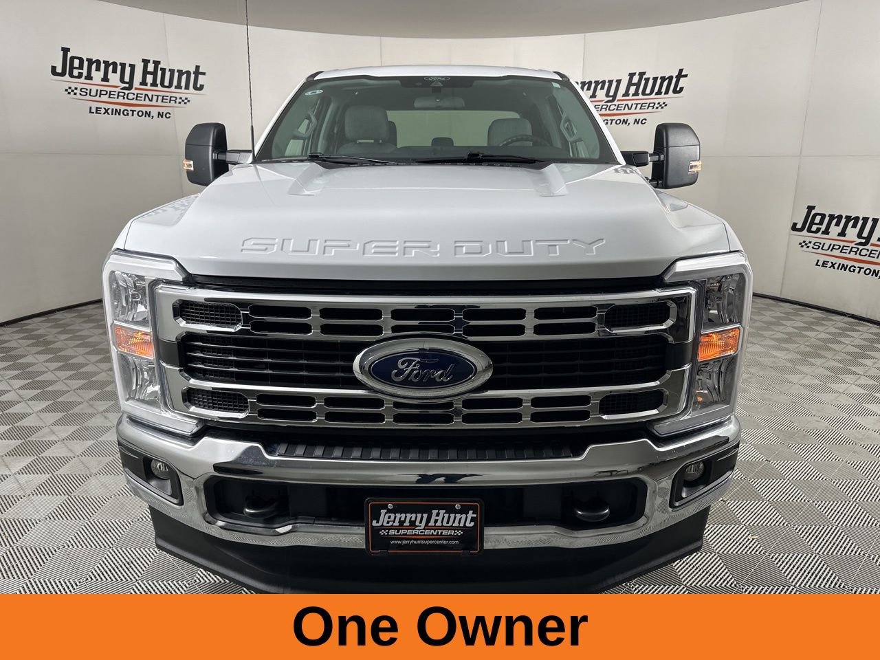 Used 2025 Ford F250 XLT w/ FX4 Off-Road Package image 5