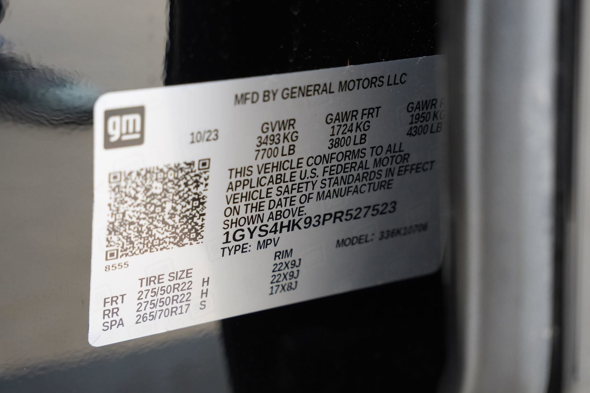 Certified 2023 Cadillac Escalade V w/ Heavy-Duty Trailer Package image 32