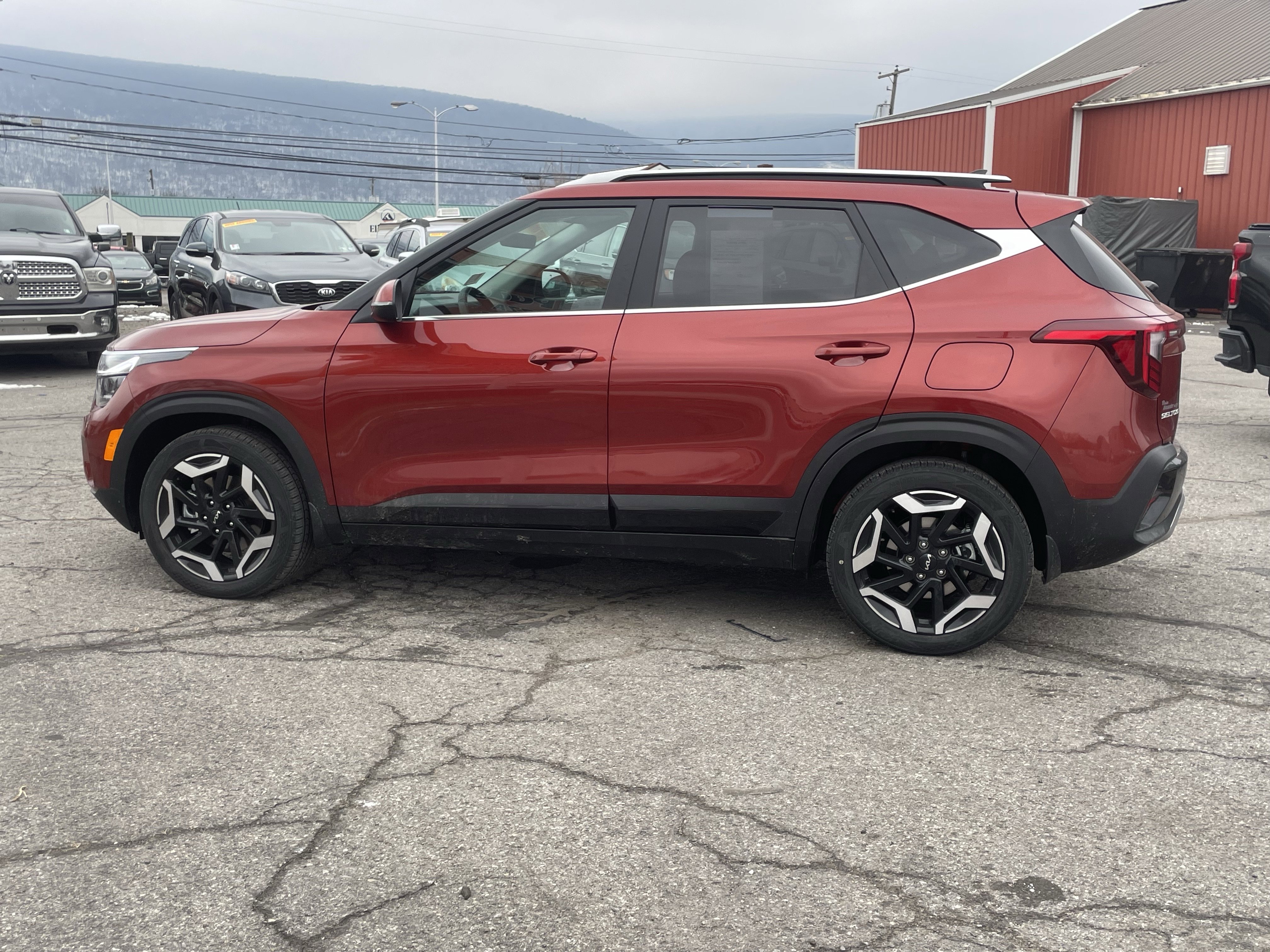 Used 2026 Kia Seltos SX image 7