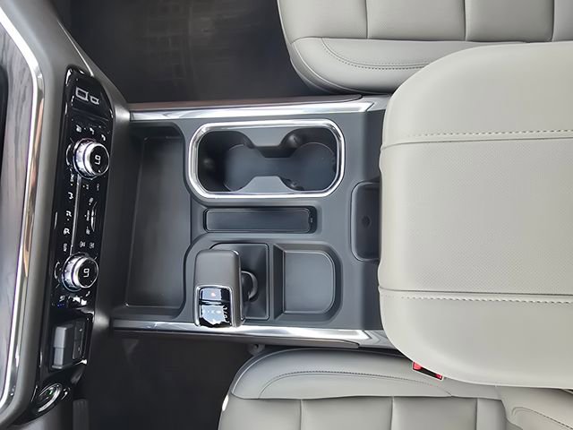 Used 2024 GMC Sierra 1500 SLT w/ SLT Premium Plus Package AWD/4WD image 42