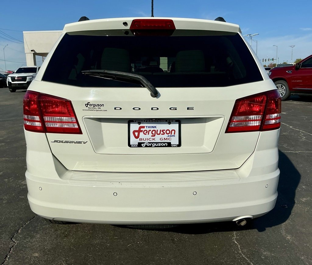 Used 2020 Dodge Journey SE image 18
