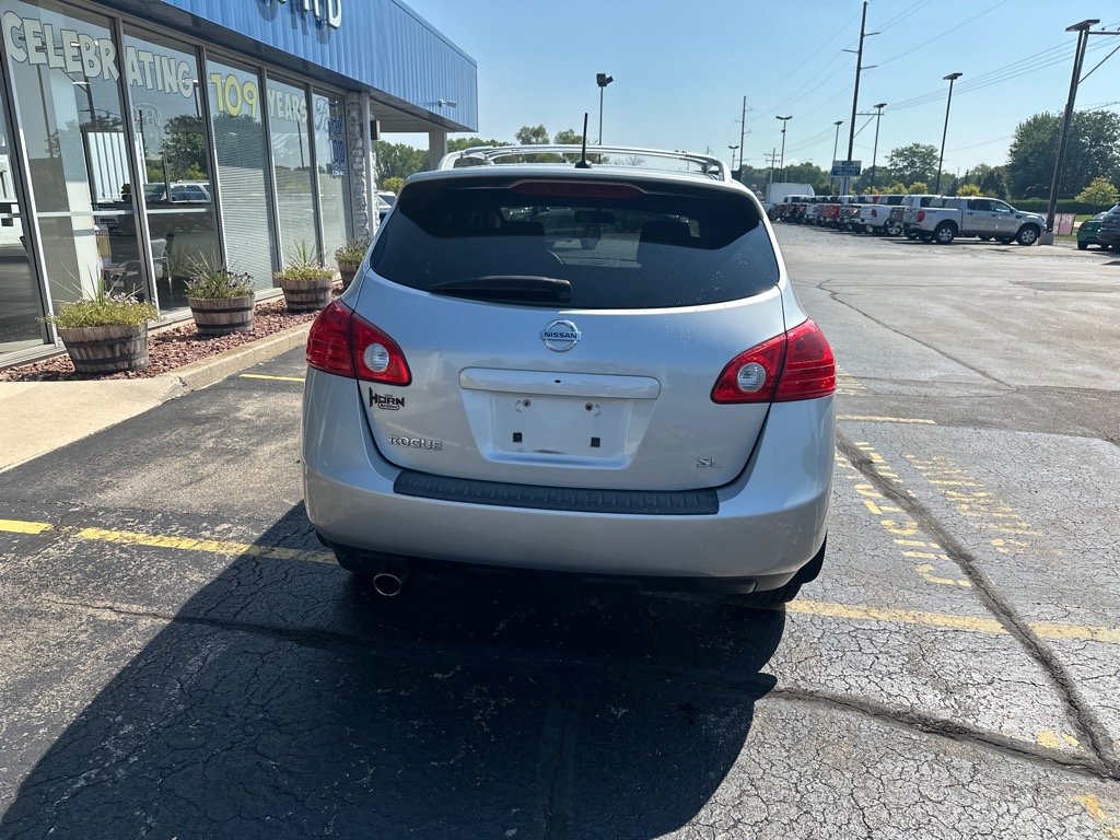 Used 2010 Nissan Rogue SL w/ Premium Pkg FWD image 4
