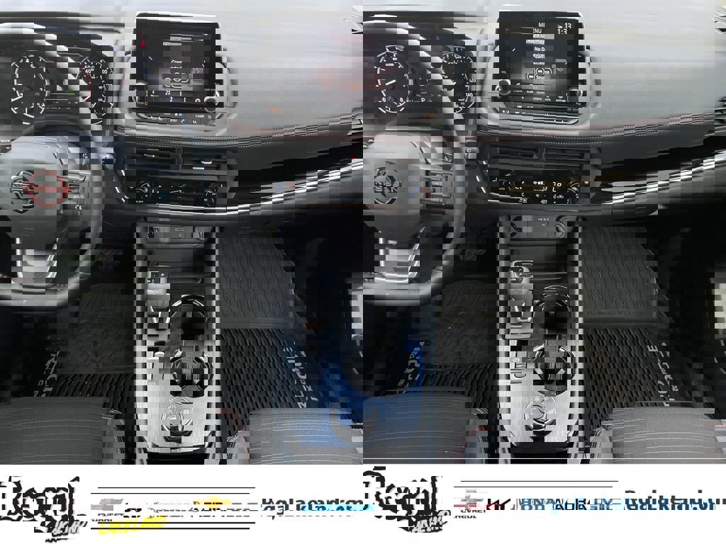 Used 2025 Nissan Rogue SV image 15