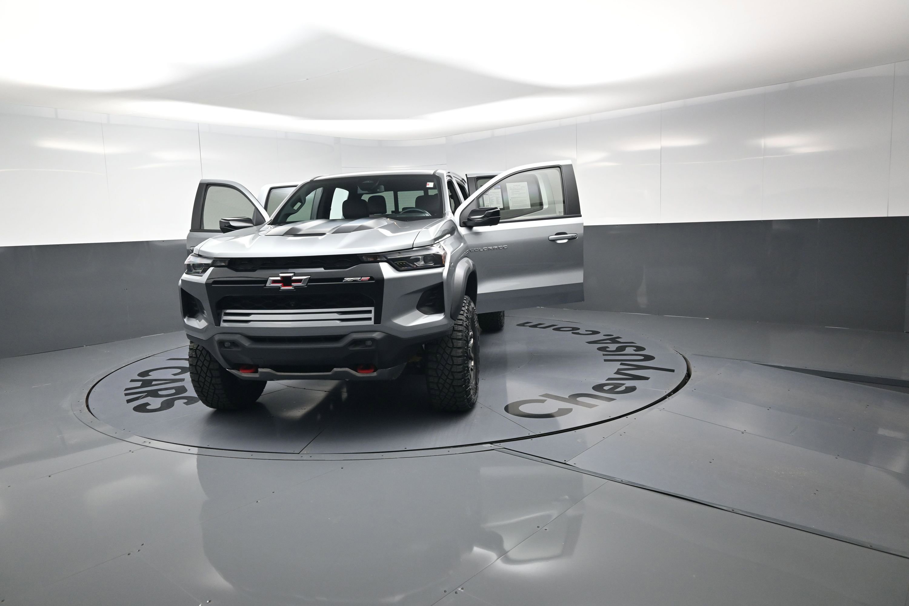 Used 2024 Chevrolet Colorado ZR2 w/ Technology Package image 22