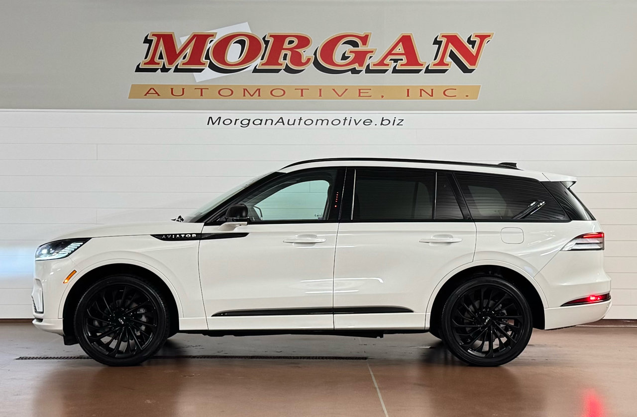 Used 2025 Lincoln Aviator Reserve w/ Equipment Group 201A image 6