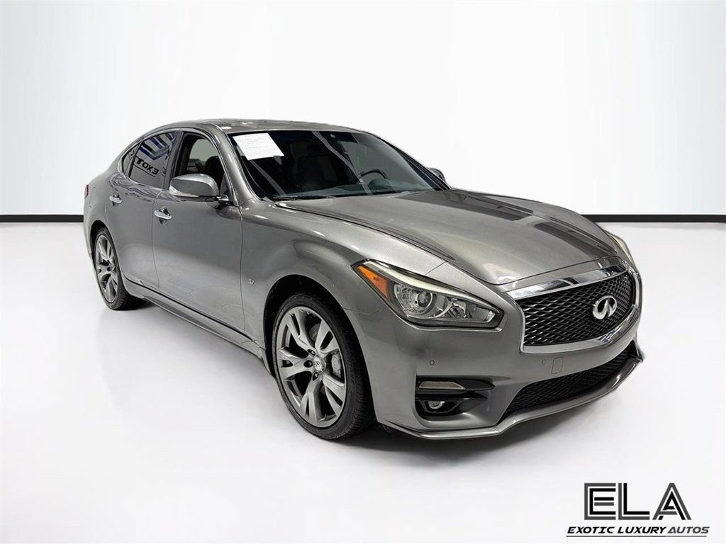 Used 2015 INFINITI Q70 3.7 w/ Sport Package RWD image 2